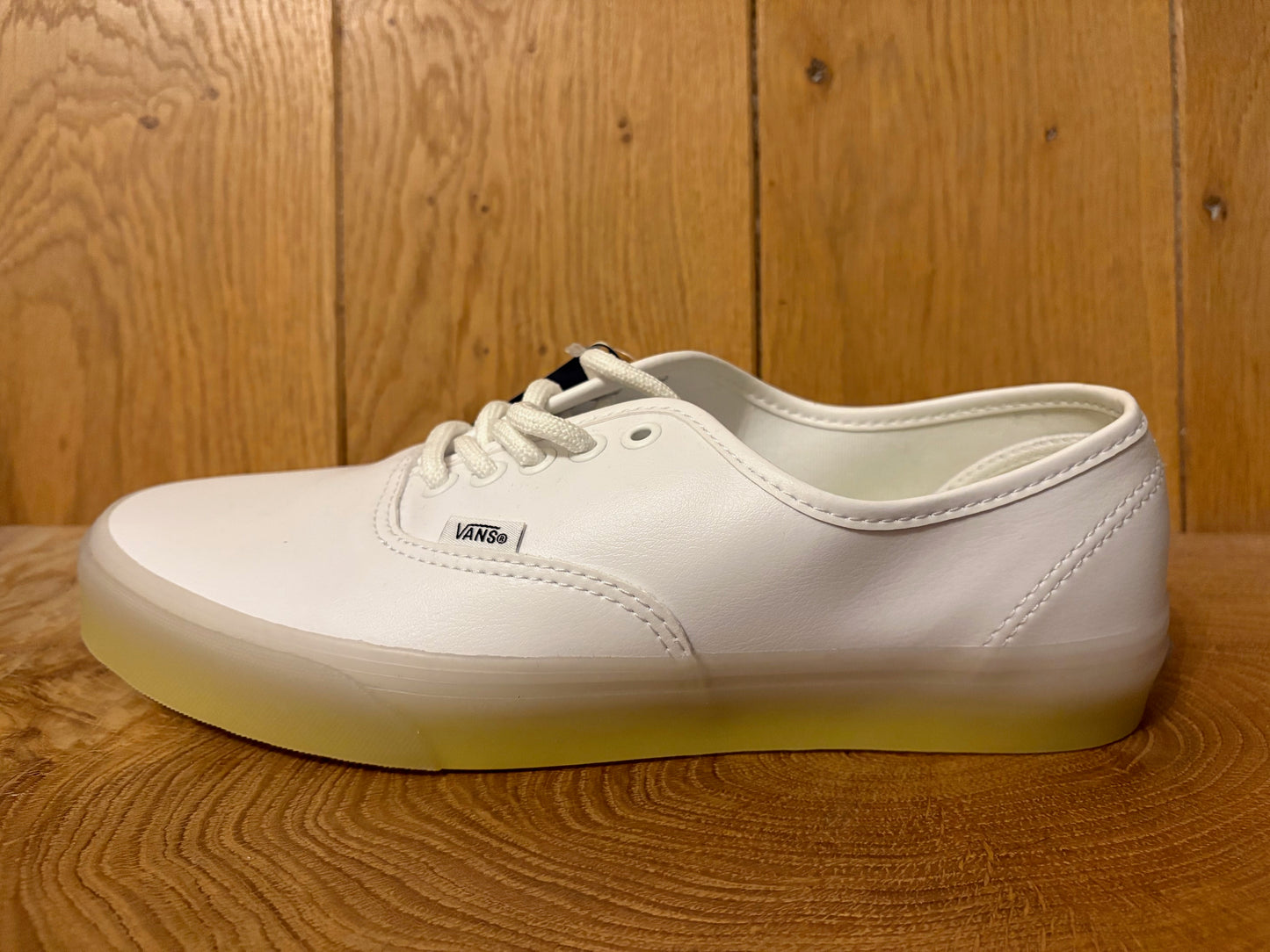 Vans authentic resale Old Skool Glow in the dark mens trainer UK 8.5 no box