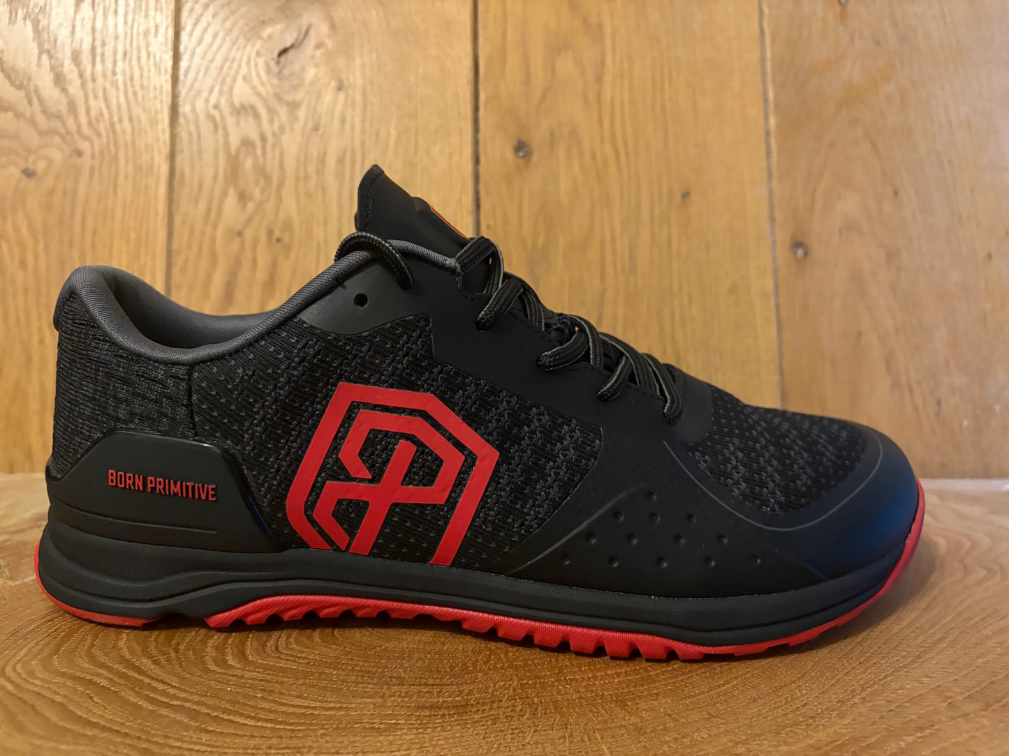 Born Primitive Savage 1 training shoe red/black Mens UK 11 new boxed