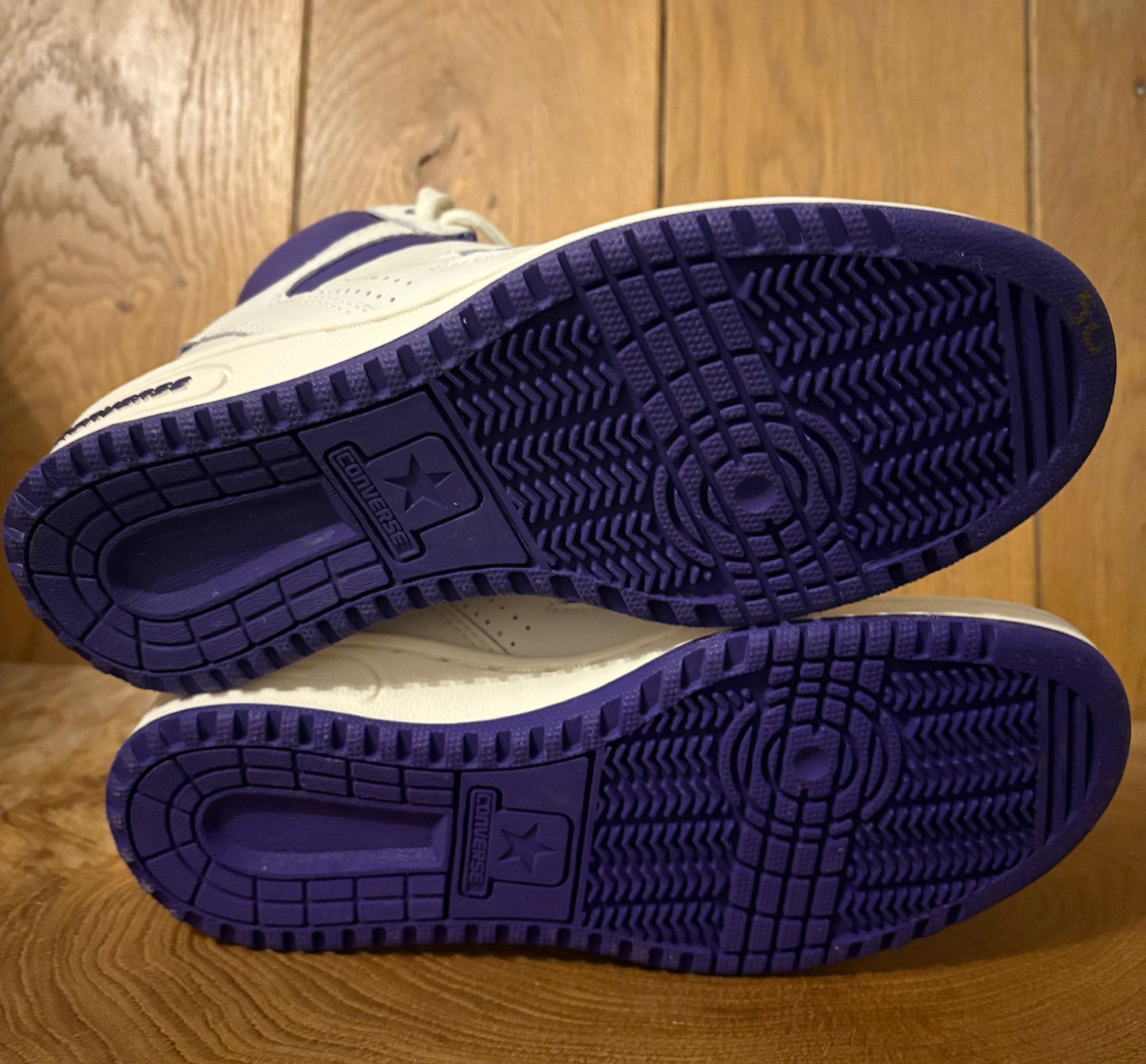 Converse authentic resale Weapon unisex basketball shoes Mens uk 5, Womens uk7 new no box