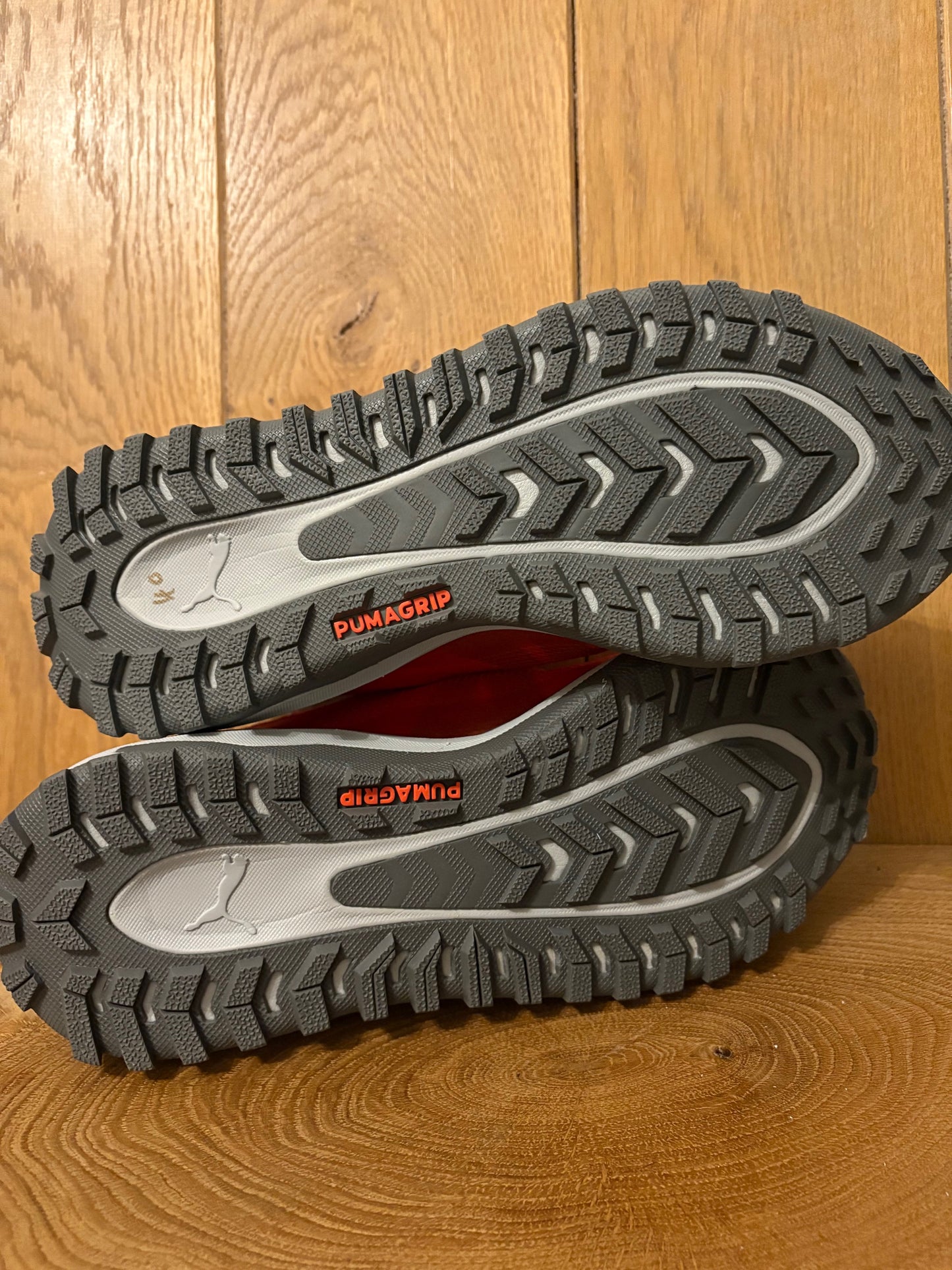 PUMA 195504 Voyage Nitro Trail runner trainer UK 7.5 Euro 41 authentic resale no box