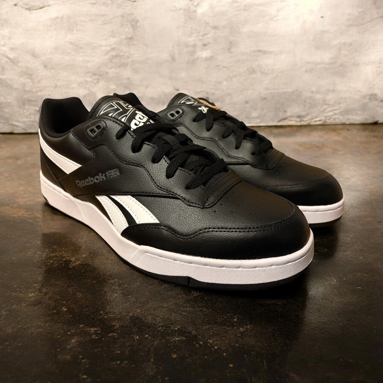 Reebok authentic resale BB 4000 ii Mens UK 10.5 new boxed