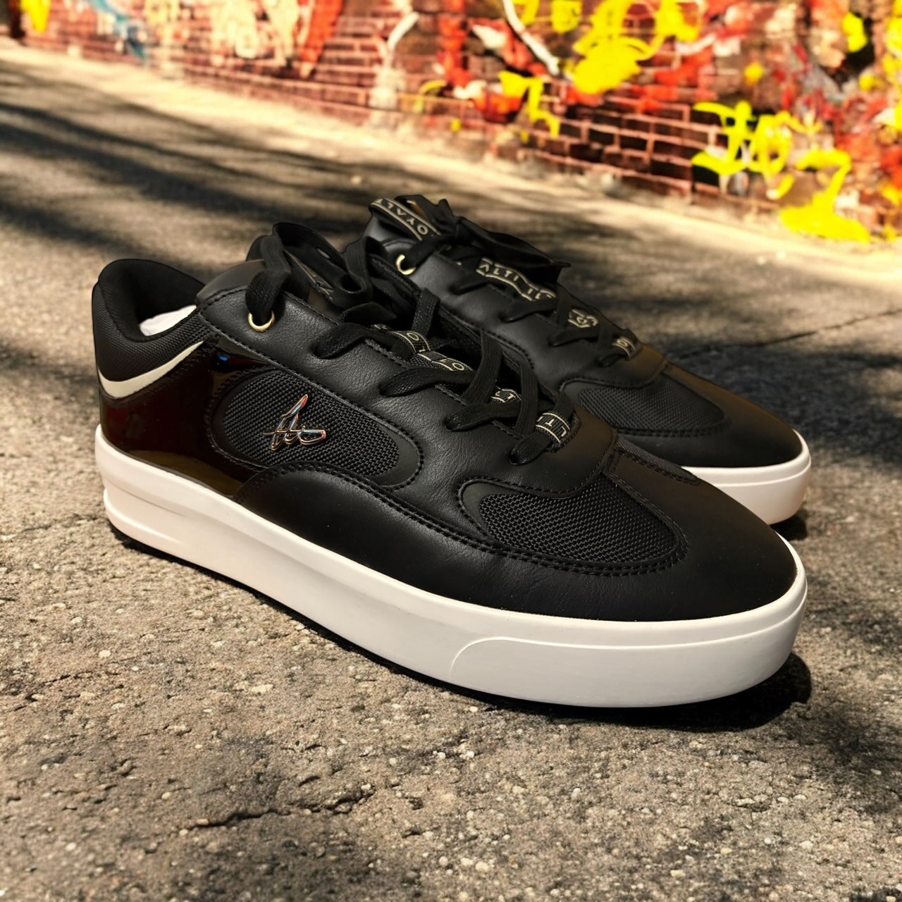 Loyalti Authentic resale Ritual Runner Trainer mens UK 11 new boxed