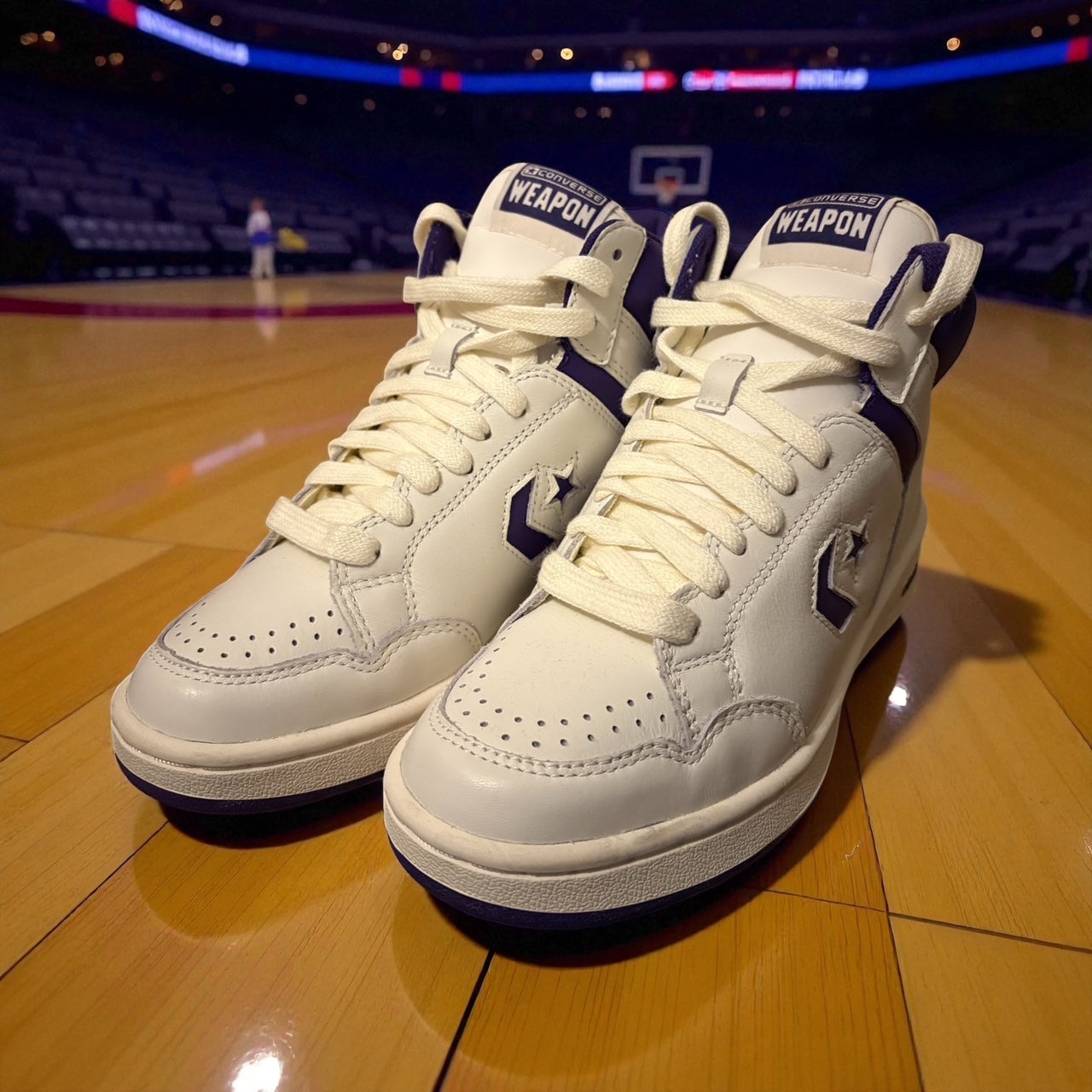 Converse authentic resale Weapon unisex basketball shoes Mens uk 5, Womens uk7 new no box