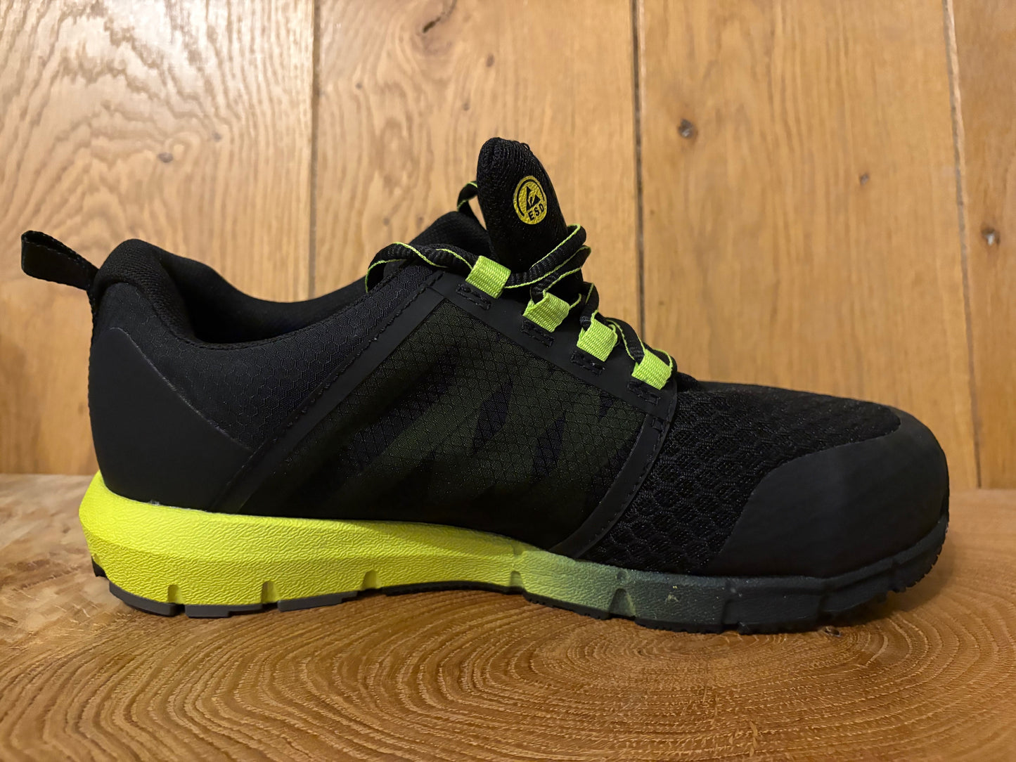 Timberland authentic resale Radius safety work trainer Mens UK 6.5 black/green new no box