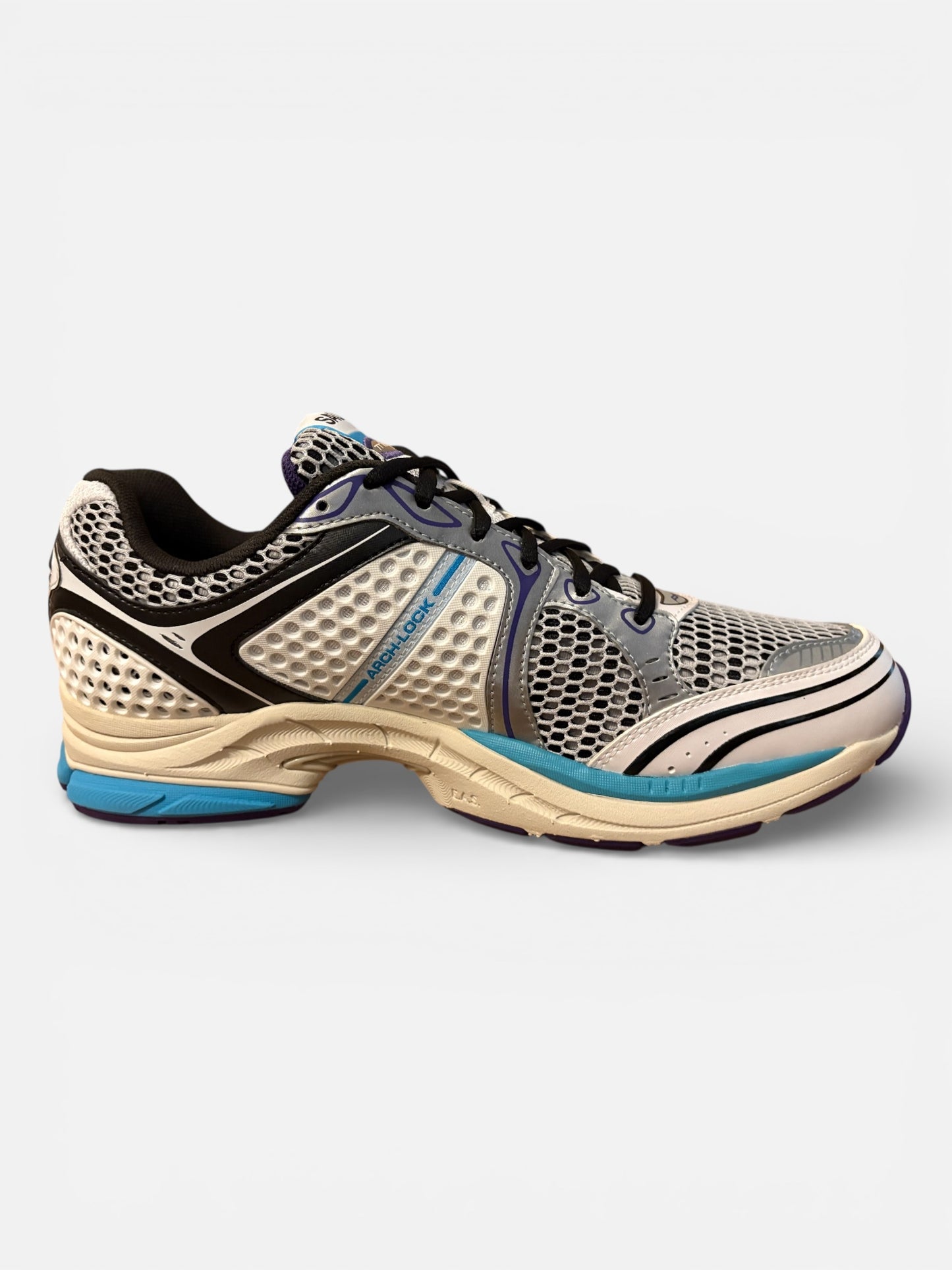 Saucony Progrid Triumph 4 Mens UK 10 Authentic resale trainers new boxed