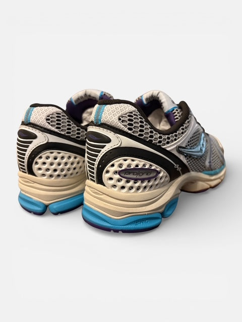 Saucony Progrid Triumph 4 Mens UK 10 Authentic resale trainers new boxed